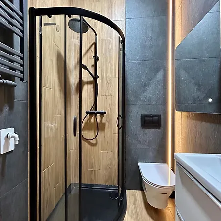 Ocean Black Jacuzzi Krakau Exterior foto